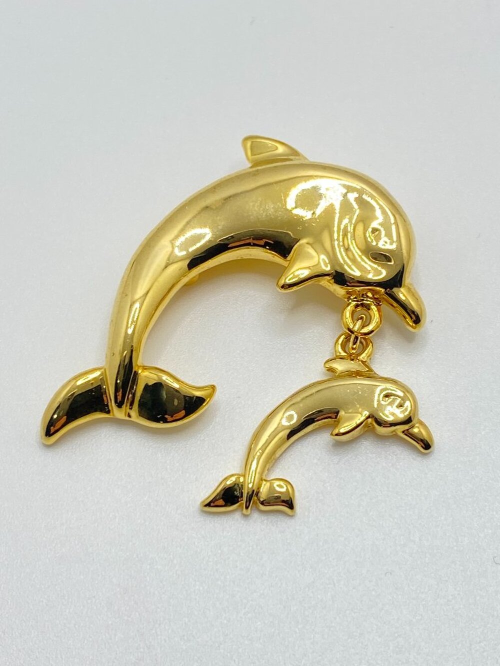 Vintage 1980s Gold-Tone Dolphin Brooch Articulated Dangling Novelty Pin Ocean